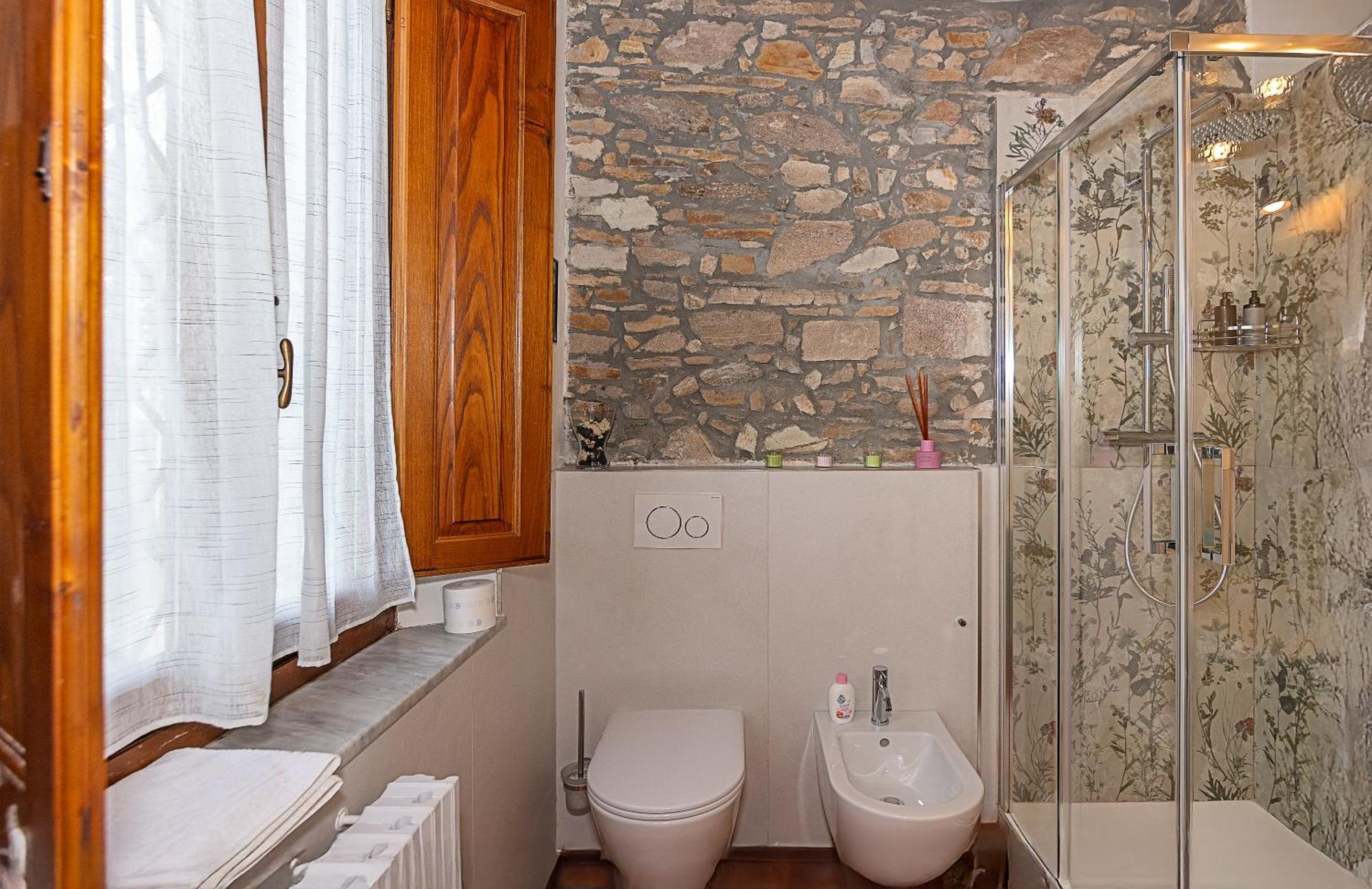 B&B Toringo Capannori Phòng bức ảnh